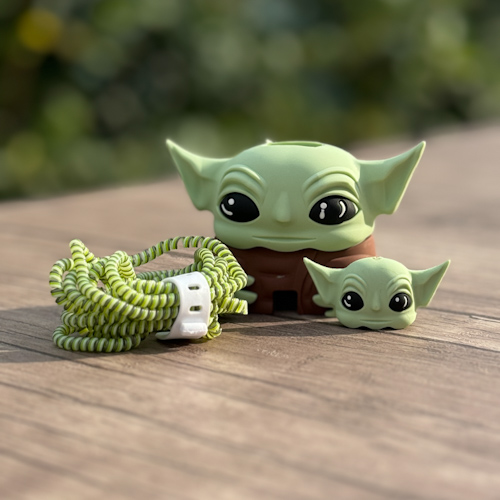 محافظ آداپتور 25 واتی سامسونگ طرح بیبی یودا