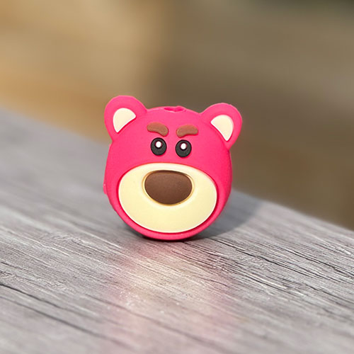 محافظ سر کابل برند لوتسو، برای جلوگیری از آسیب دیدن و قطع شدن کابل شارژ، با طراحی فانتزی و مقاوم