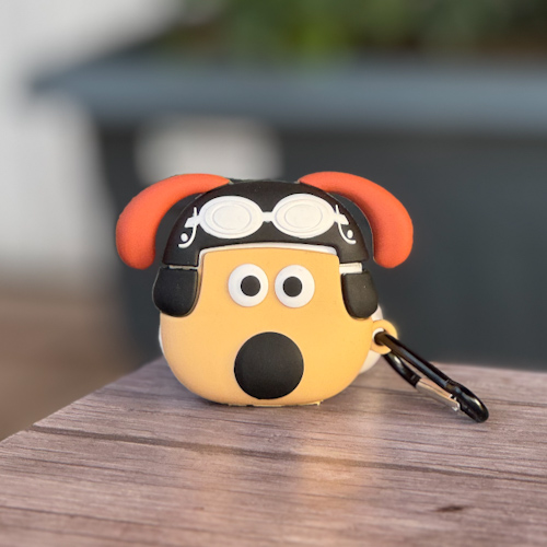 کاور ایرپاد 4 طرح سگ نگهبان