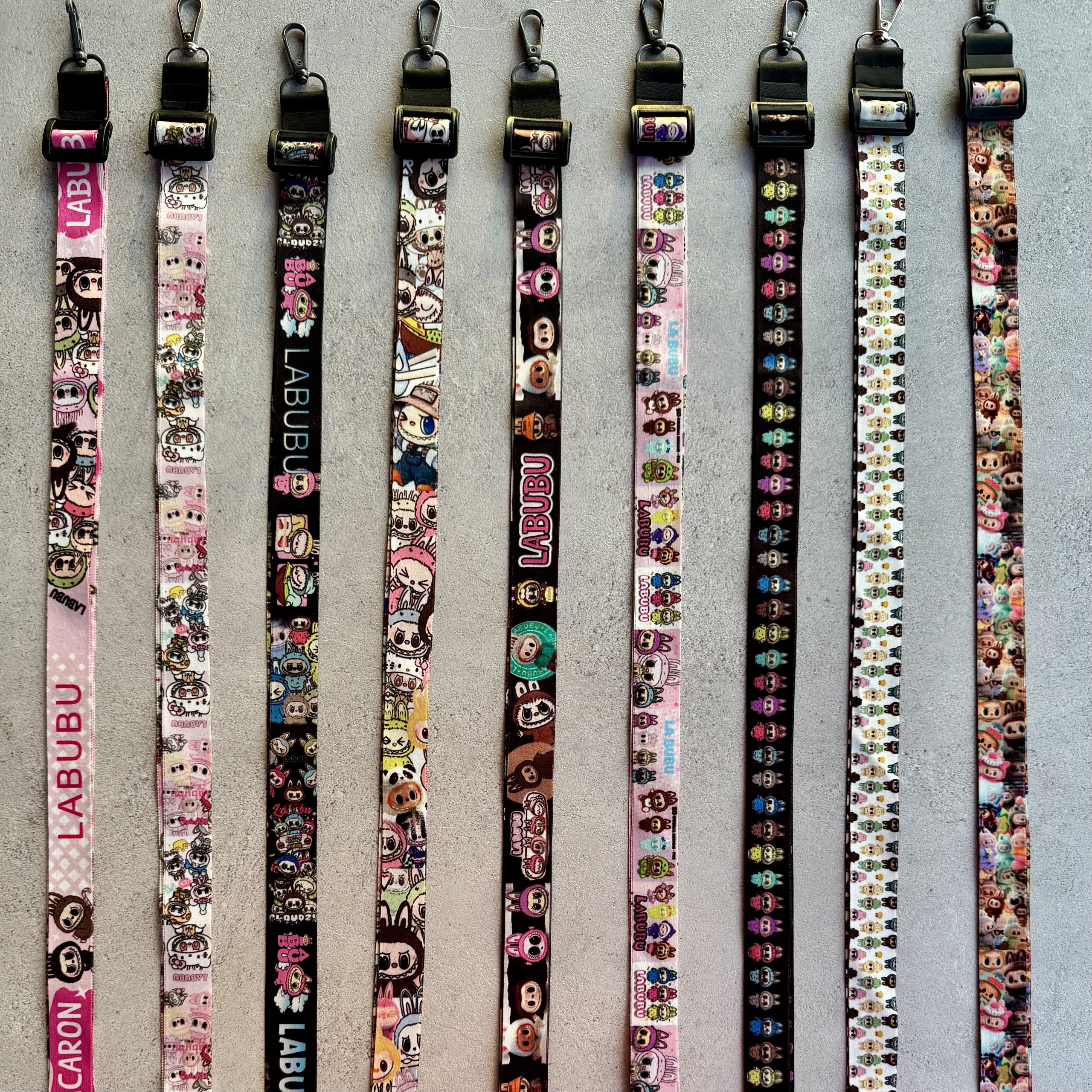 بند گوشی با طرح فانتزی، مدل لبوبو